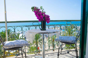 H11 SEA UNDER THE HOUSE - Arma di Taggia - Liguria